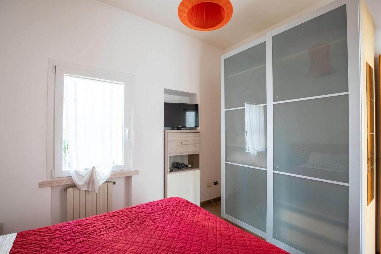 Bilocale Con Giardino A 200Mt Dal Mare - Homeunity Rimini Exterior photo