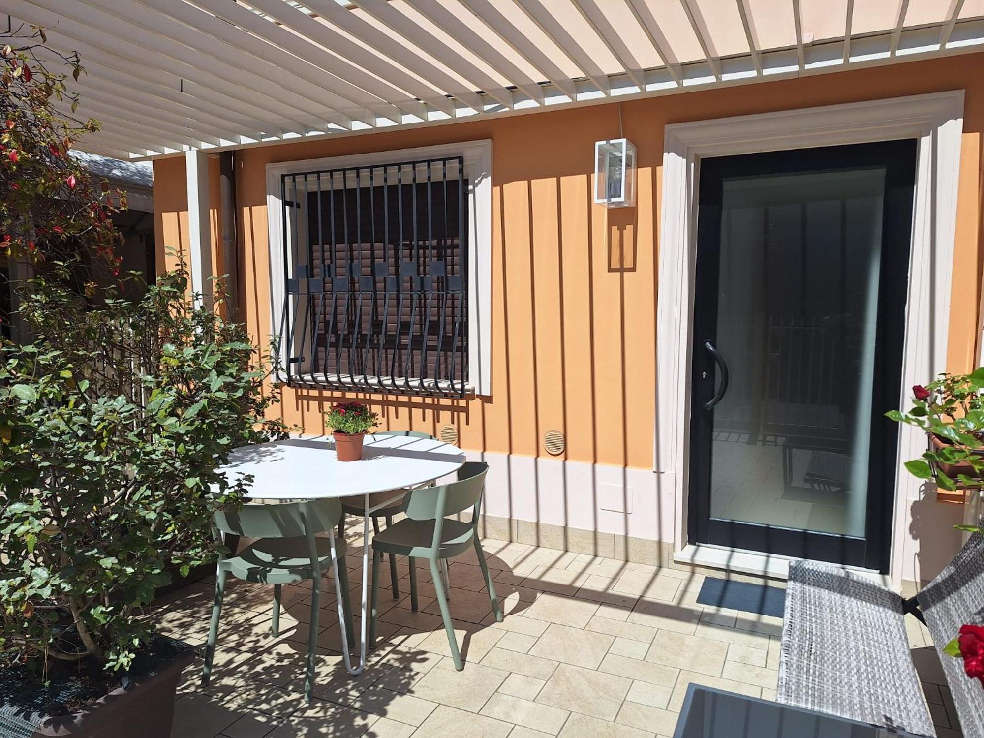 Bilocale Con Giardino A 200Mt Dal Mare - Homeunity Rimini Exterior photo